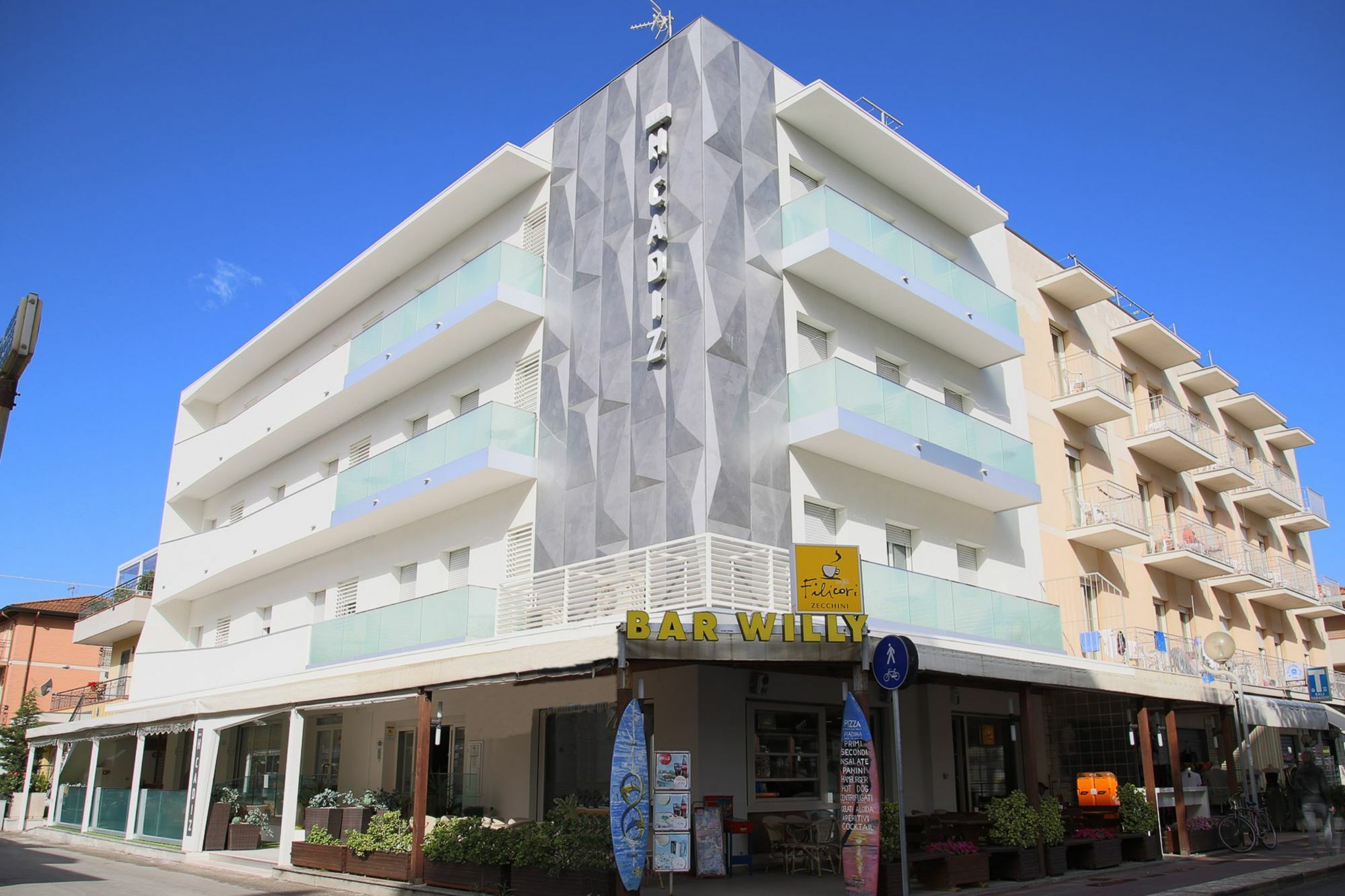 Hotel Cadiz Rimini Buitenkant foto